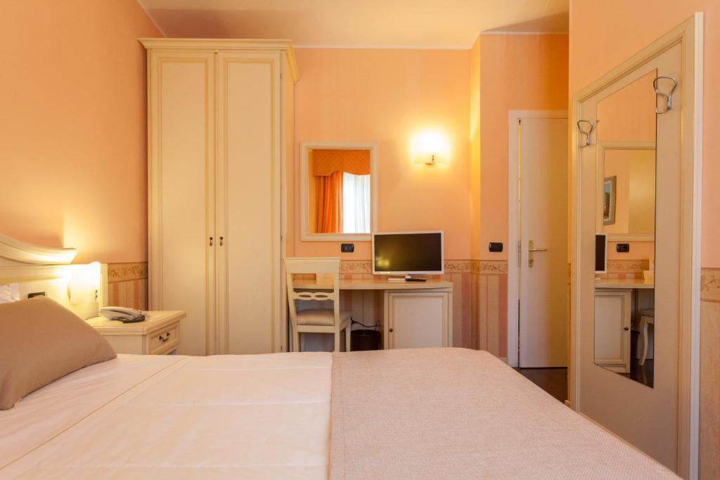 Hotel Gardenia&Villa Charme Bardolino Kamer foto