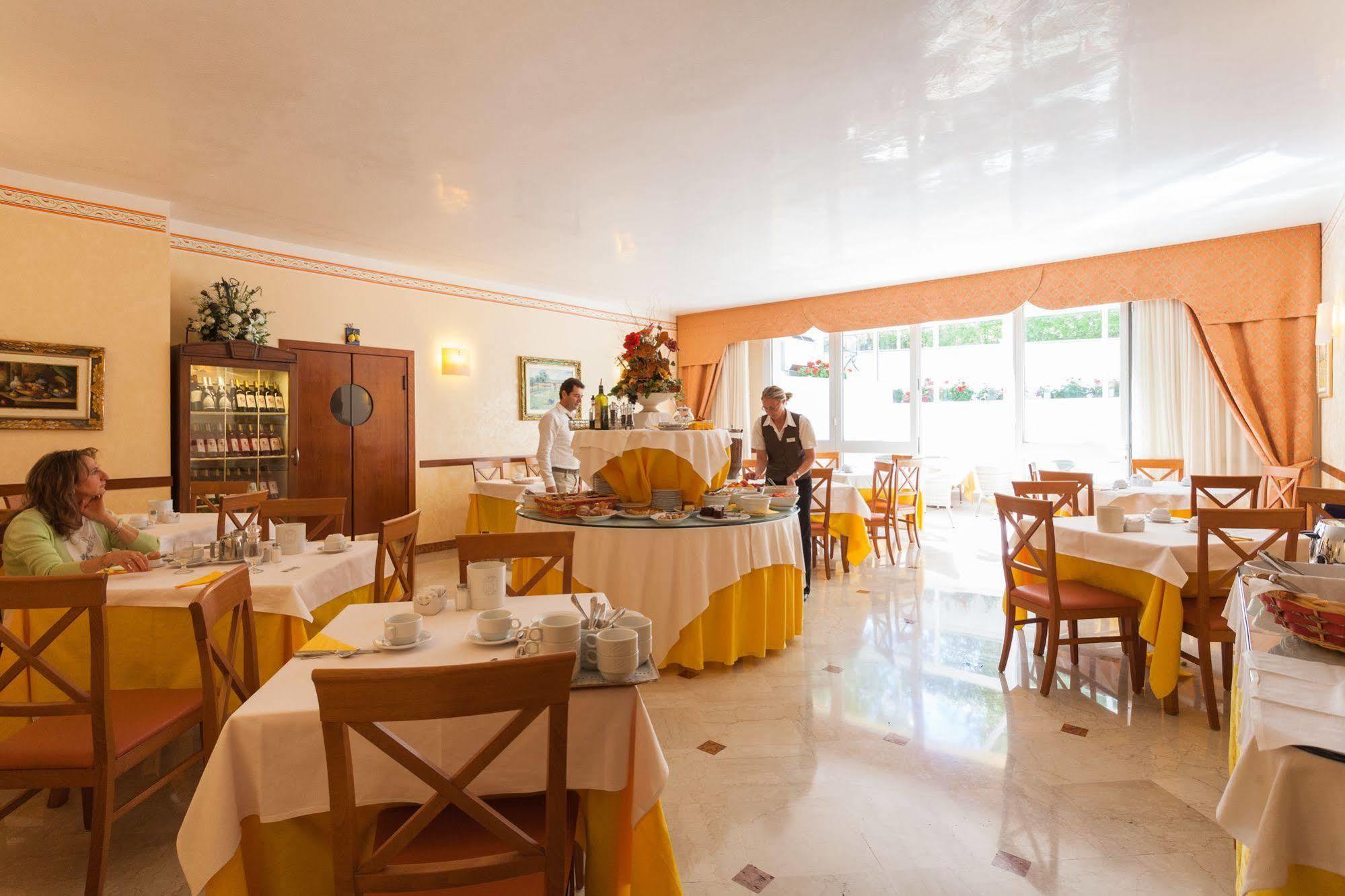 Hotel Gardenia&Villa Charme Bardolino Buitenkant foto