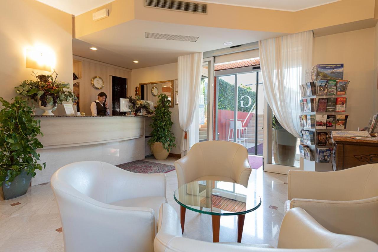 Hotel Gardenia&Villa Charme Bardolino Buitenkant foto