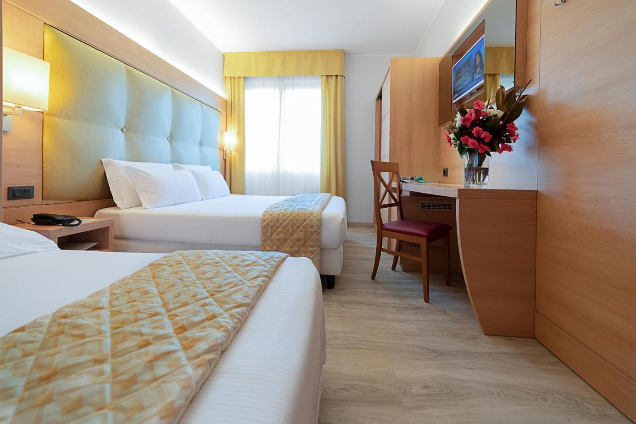 Hotel Gardenia&Villa Charme Bardolino Buitenkant foto